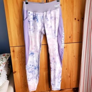 Disney Women's Leggings Lilo & Stitch Lilac size medium